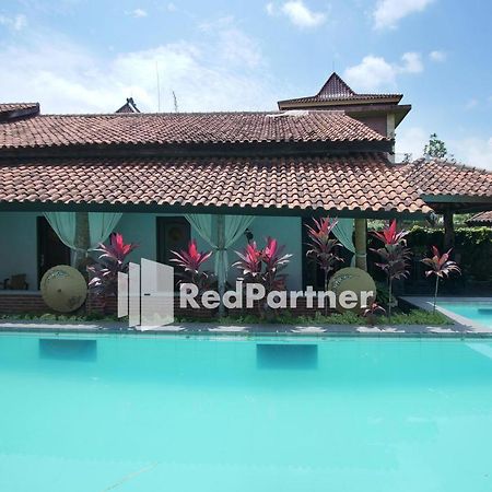 Rumah Palagan Yogyakarta Redpartner Ngaglik Esterno foto