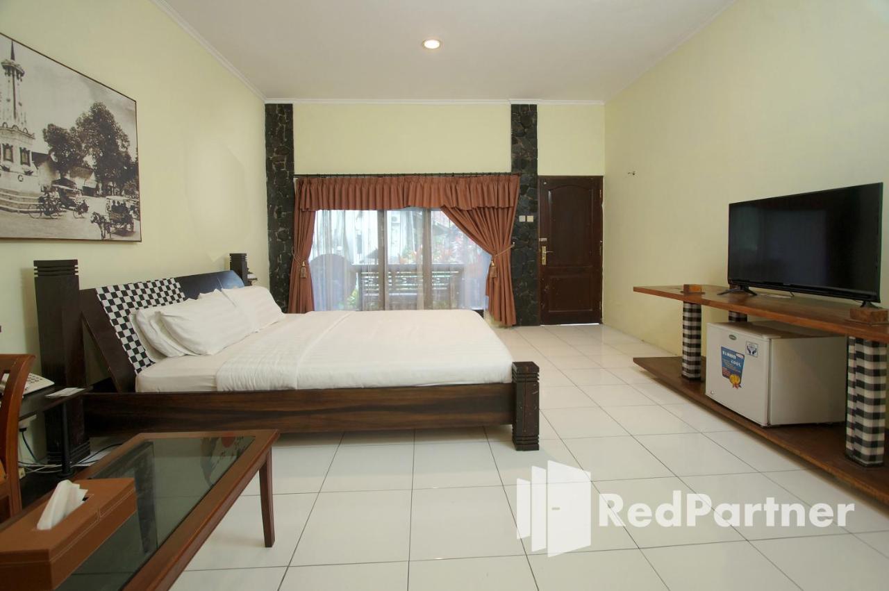 Rumah Palagan Yogyakarta Redpartner Ngaglik Esterno foto